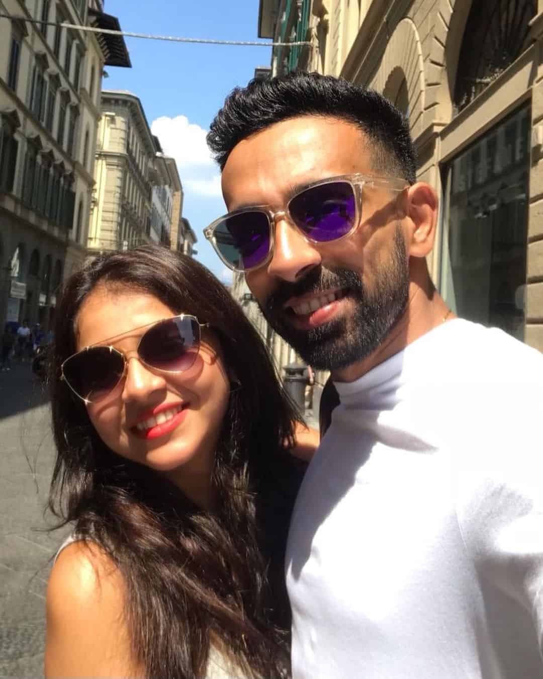 Dhawal Kulkarni Wife