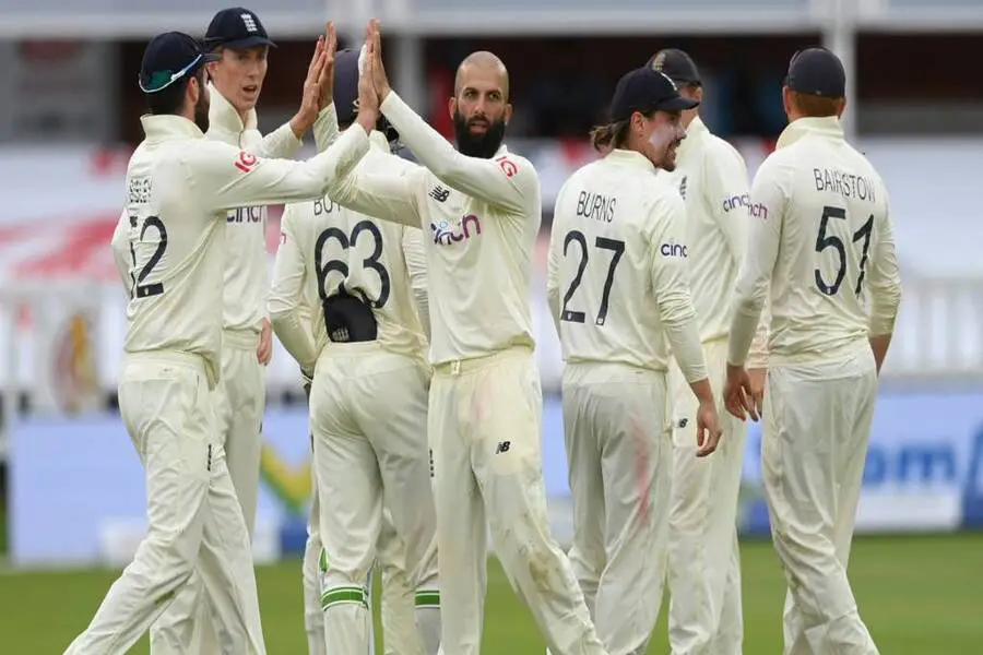 ENG playing 11
