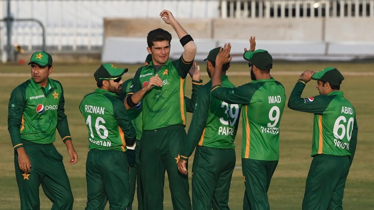 PAK vs ZIM Dream11 Team Prediction 2nd ODI Pakistan vs Zimbabwe 1 November PAK vs ZIM Prediction Playing 11 Today Match Prediction who will win ZIM vs PAK