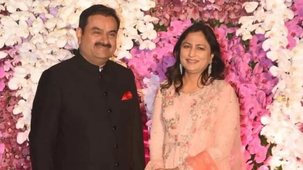 who is the wife of gautam adani