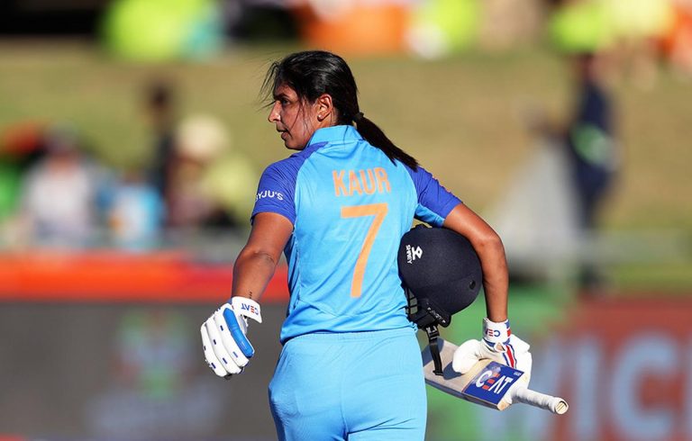 Harmanpreet Kaur HD wallpaper