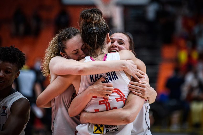 FRA-W vs SER-W Dream11