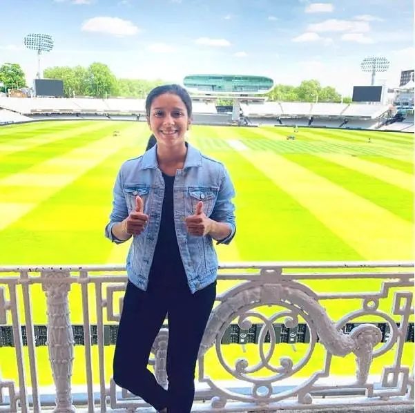 cricketer india woman