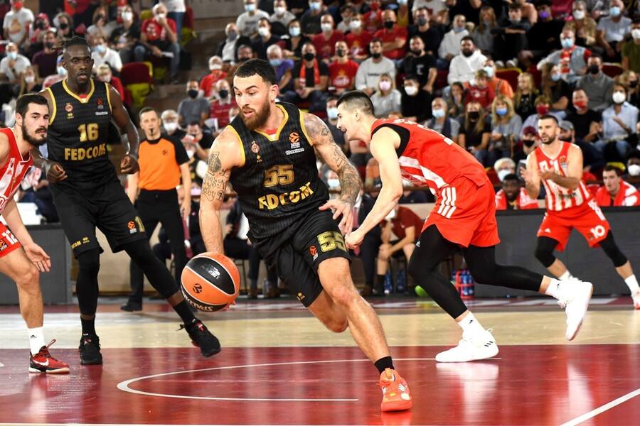 Mike James MNC vs MOS Dream11