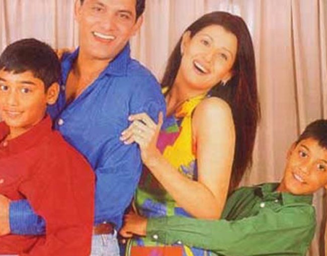 Mohammed Azharuddin second wife Sangeeta Bijlani