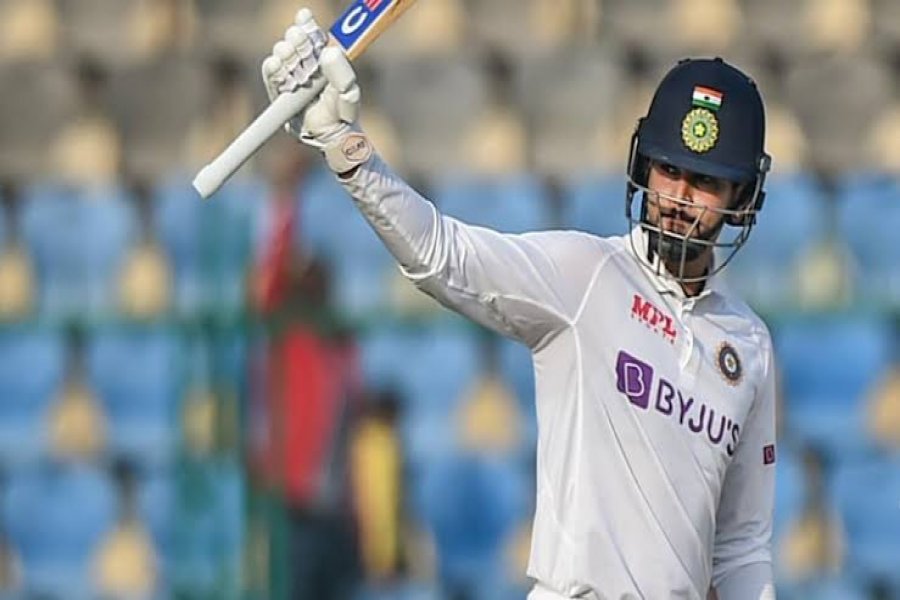 IND vs NZ, 1st Test Live Score India 339/8 at Lunch on Day 2: Shreyas Iyer registers his maiden Test Ton