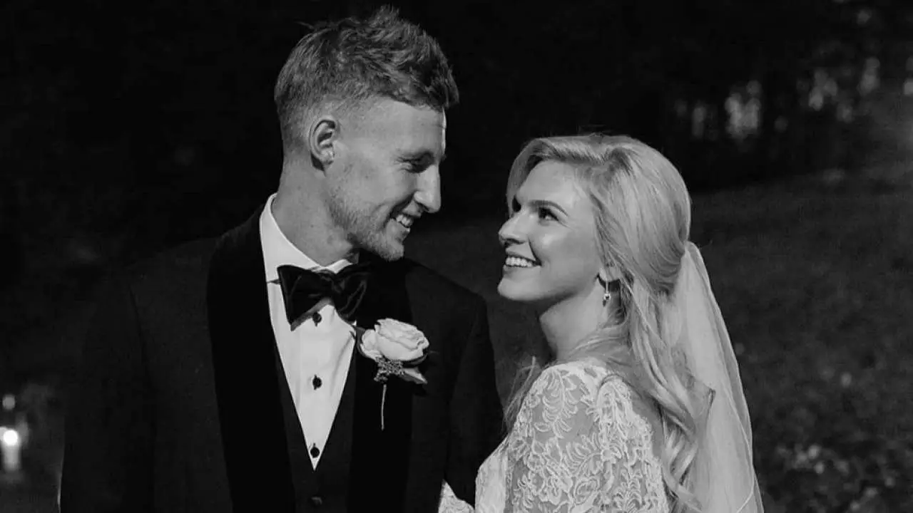 joe root marriage photo