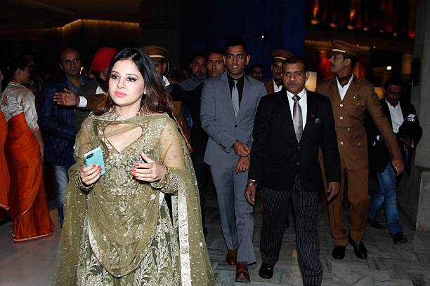 sakshi dhoni