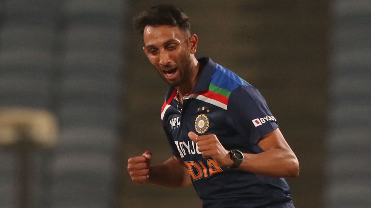 Prasidh Krishna Covid 19: KKR and Indian Fast Bowler Tests Positive For Coronavirus - IPL 2021 News