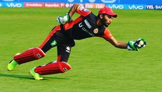 Vishnu Vinod IPL, Age, Vishnu Vinod Girlfriend, Batting Stats, DC Squad Vishnu Vinod wife Kerala cricketer Delhi Capitals wicket keeper