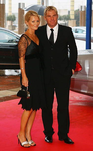warne wife